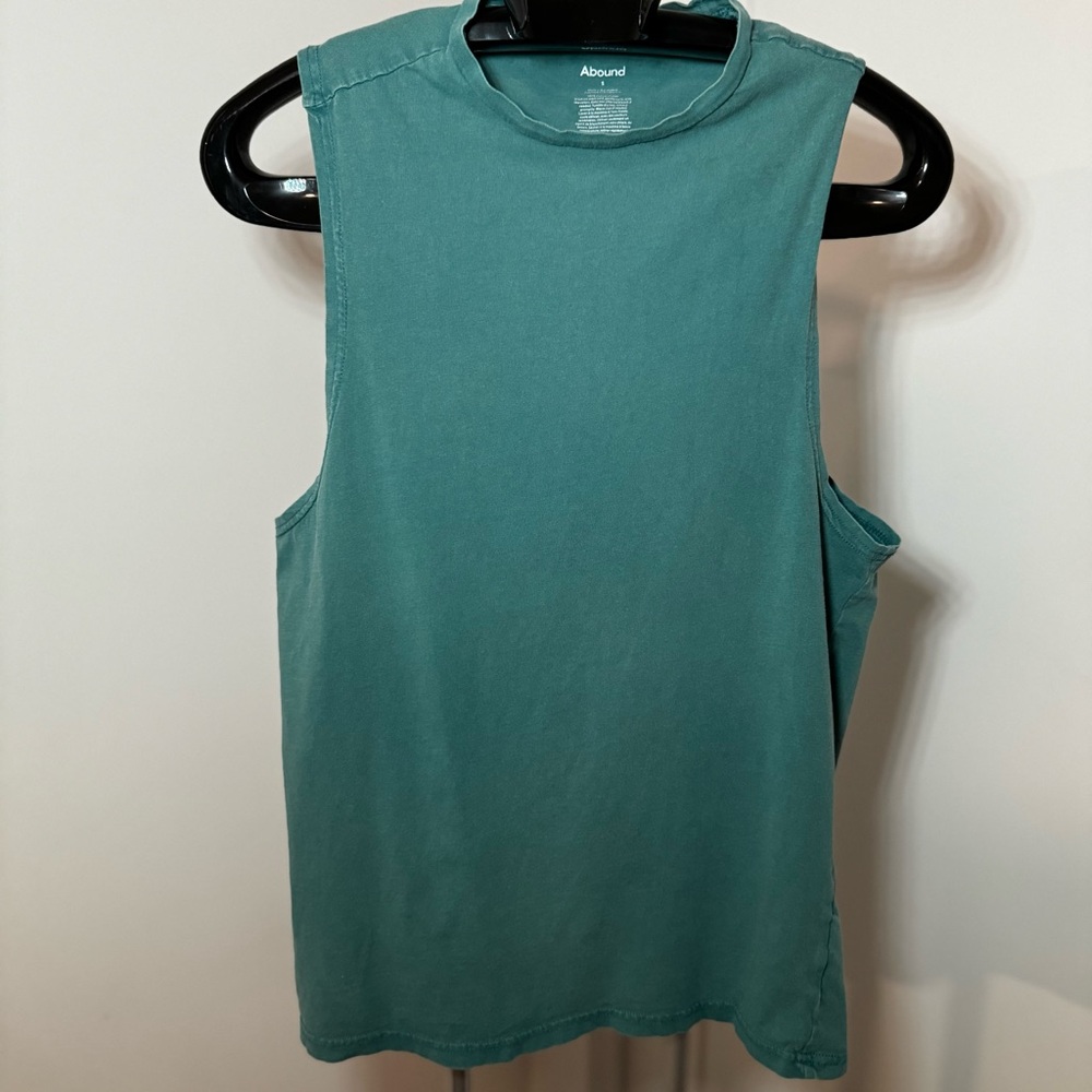Abound Green Men Sleeveless Tank Top (small)